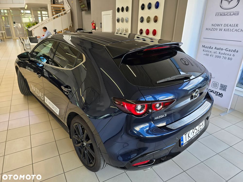Mazda 3 - 4