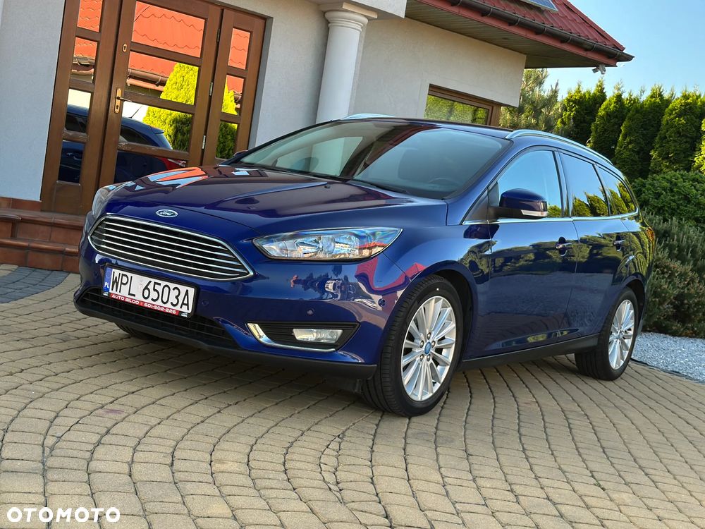 Ford Focus SW 1.5 EcoBoost S&S Sport - 26