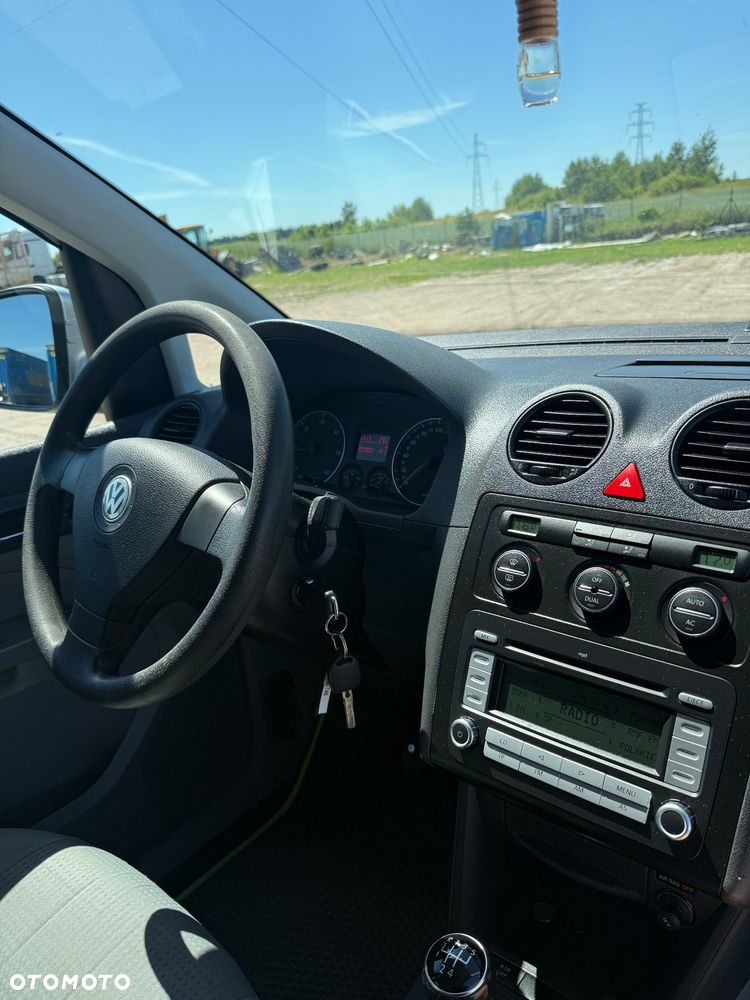 Volkswagen Caddy Life - 9