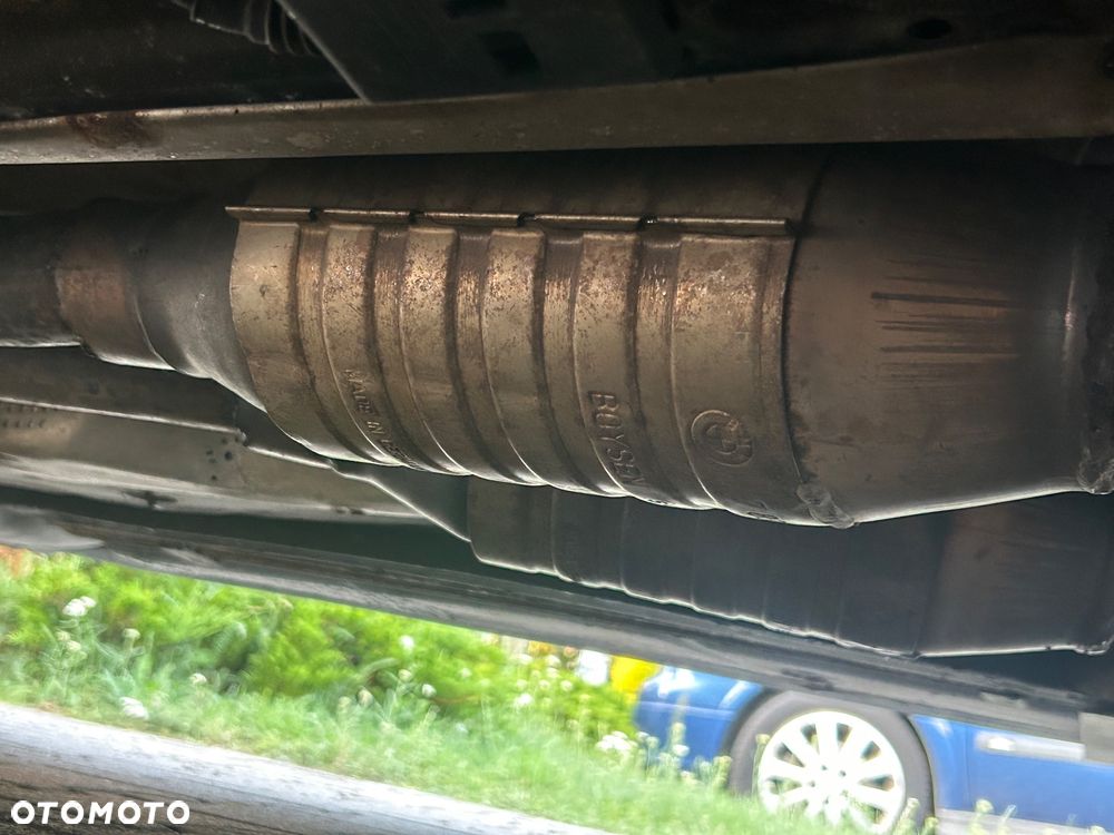 BMW Seria 5 - 32