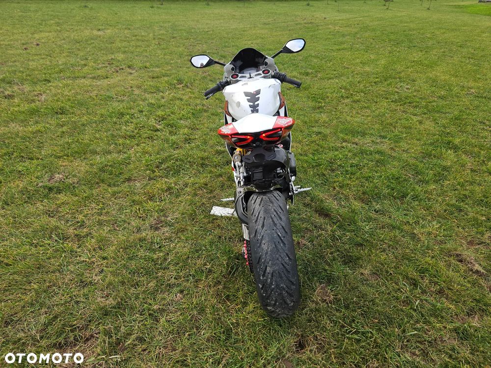 Ducati 1199 Panigale - 4