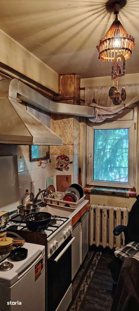 Apartament 2 camere zona Stadion etaj 2 - Imagine principală: 5/7