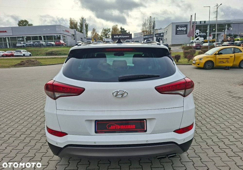 Hyundai Tucson - 11