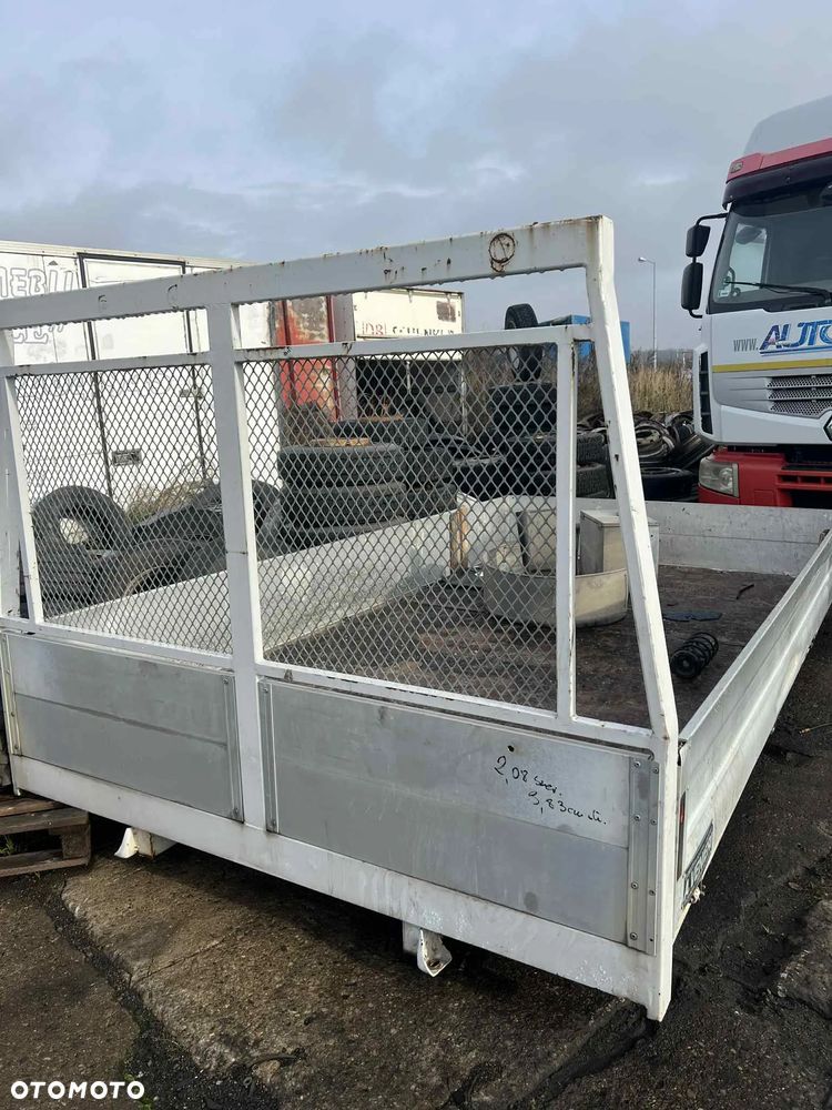 Skrzynia ładunkowa IVECO 208CM. SZER / 385CM. DŁ !! TRANSPORT !! - 7