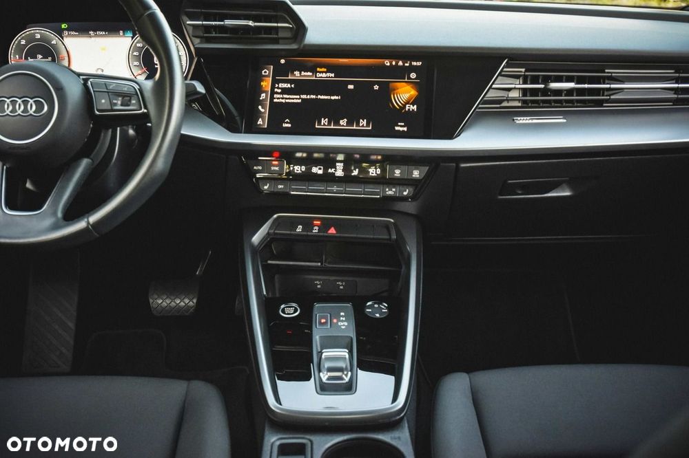 Audi A3 Limousine 35 TDI S tronic - 29