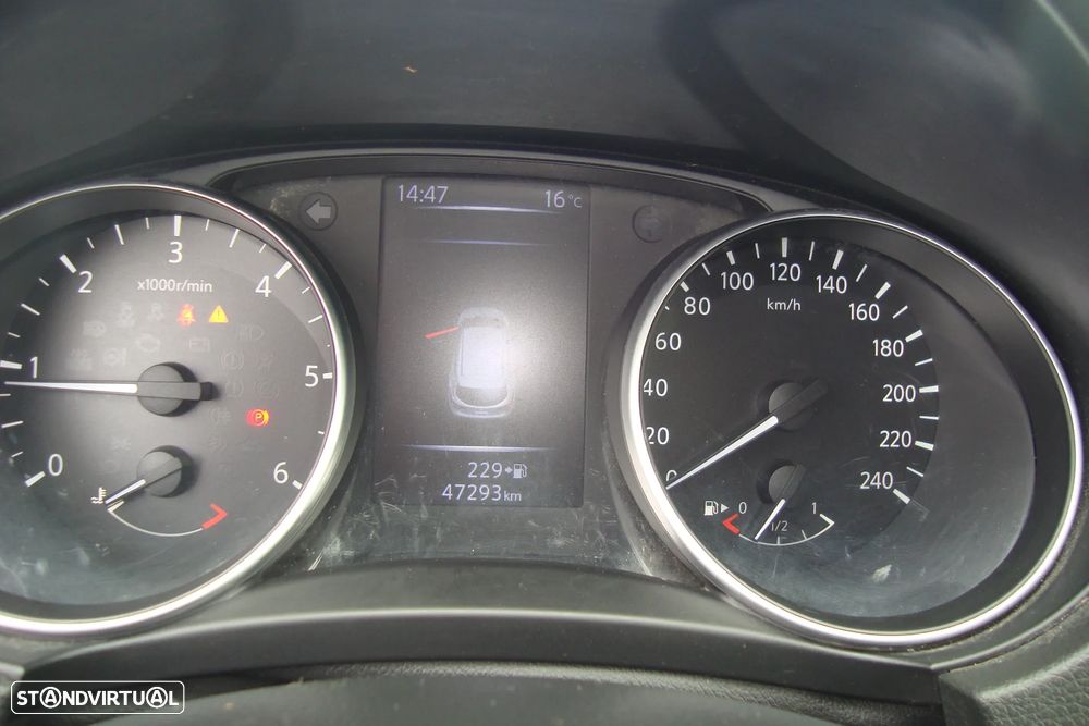 Nissan Qashqai 1.5 dCi Business Edition - 14