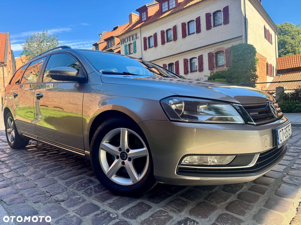 Volkswagen Passat - 3
