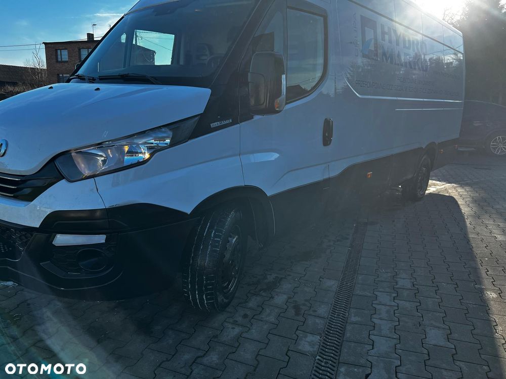 Iveco DAILY - 1
