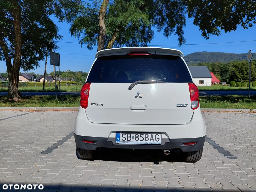 Mitsubishi Colt 1.3 Intense - 9