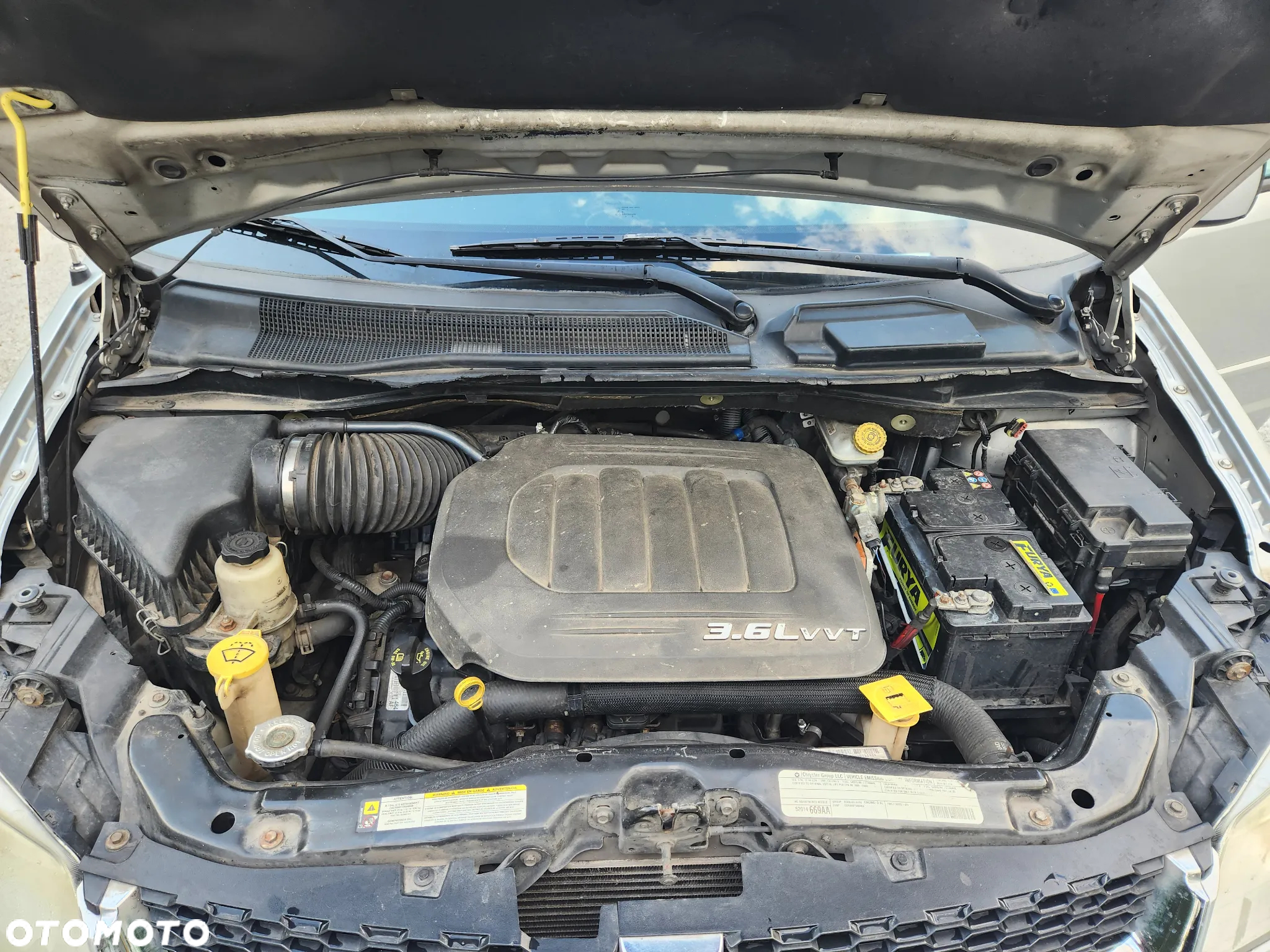 Dodge Grand Caravan - 9
