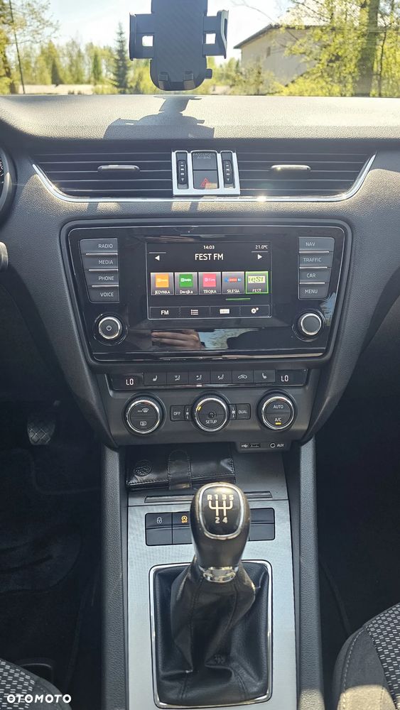 Skoda Octavia 1.6 TDI DPF Elegance - 12