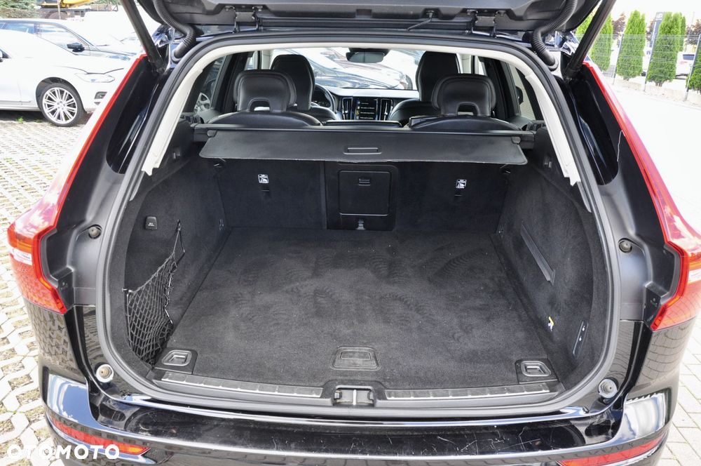 Volvo XC 60 D3 Momentum - 19
