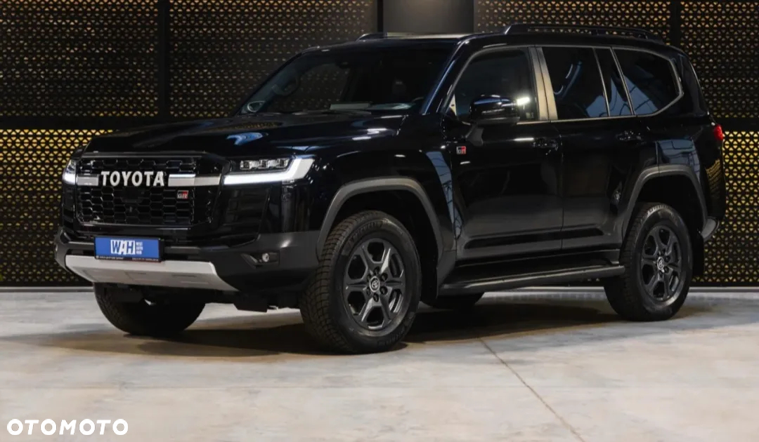 Toyota Land Cruiser - 14