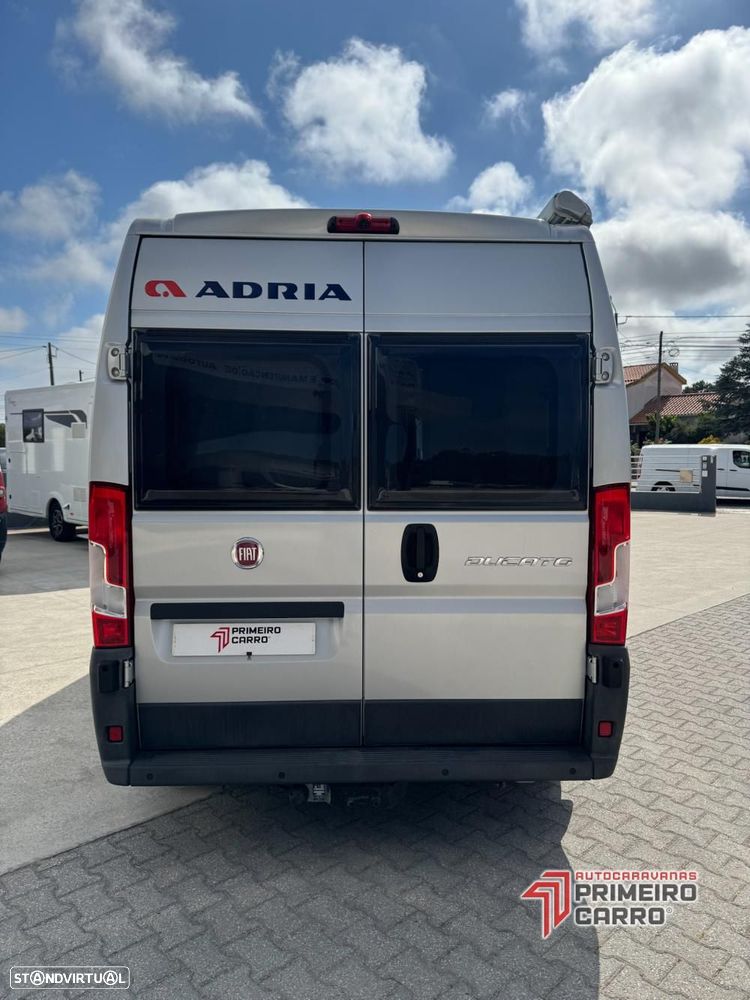 Adria Twin 150cv furgão - 11