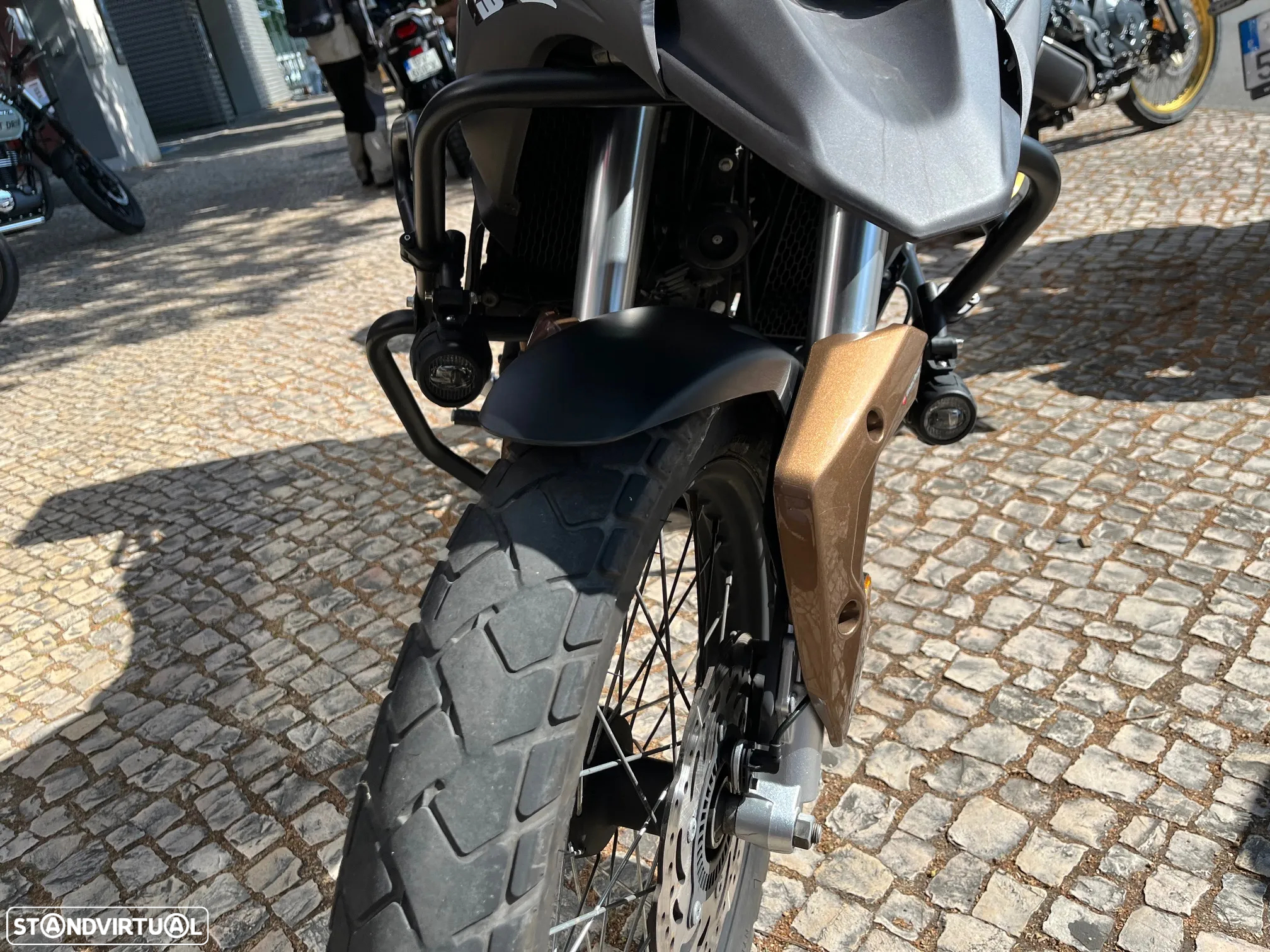 Macbor Montana XR3 250 - 8