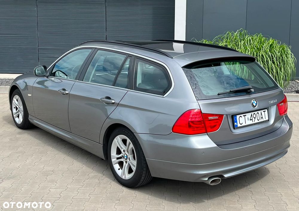 BMW Seria 3 318d DPF Edition Exclusive - 13
