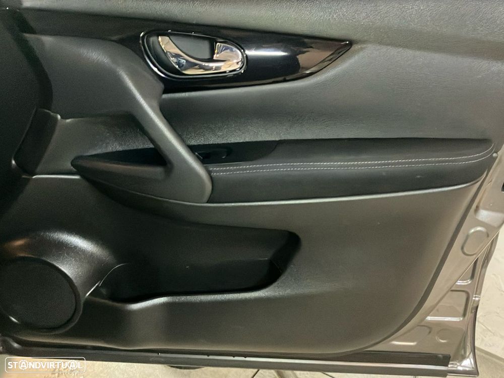 Nissan Qashqai 1.2 DIG-T Acenta Connect - 22