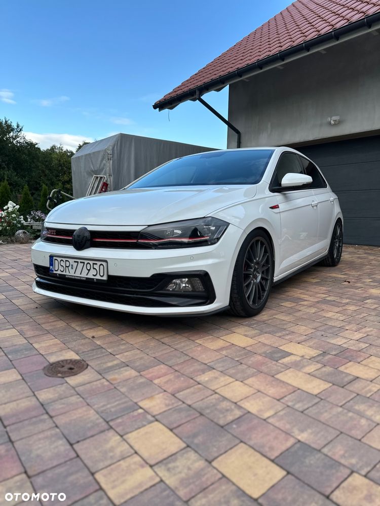 Volkswagen Polo 2.0 TSI DSG GTI - 1