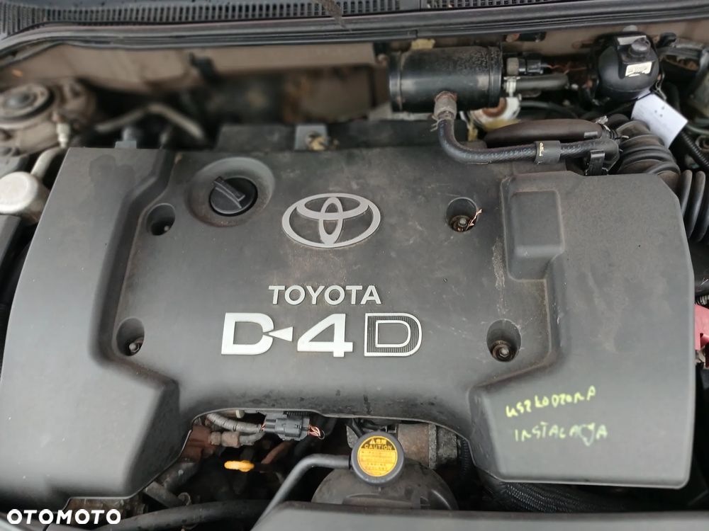 TOYOTA AVENSIS T25 2.0 D4D LAK. LA16 CAŁA NA CZĘŚCI CZESCI - 5