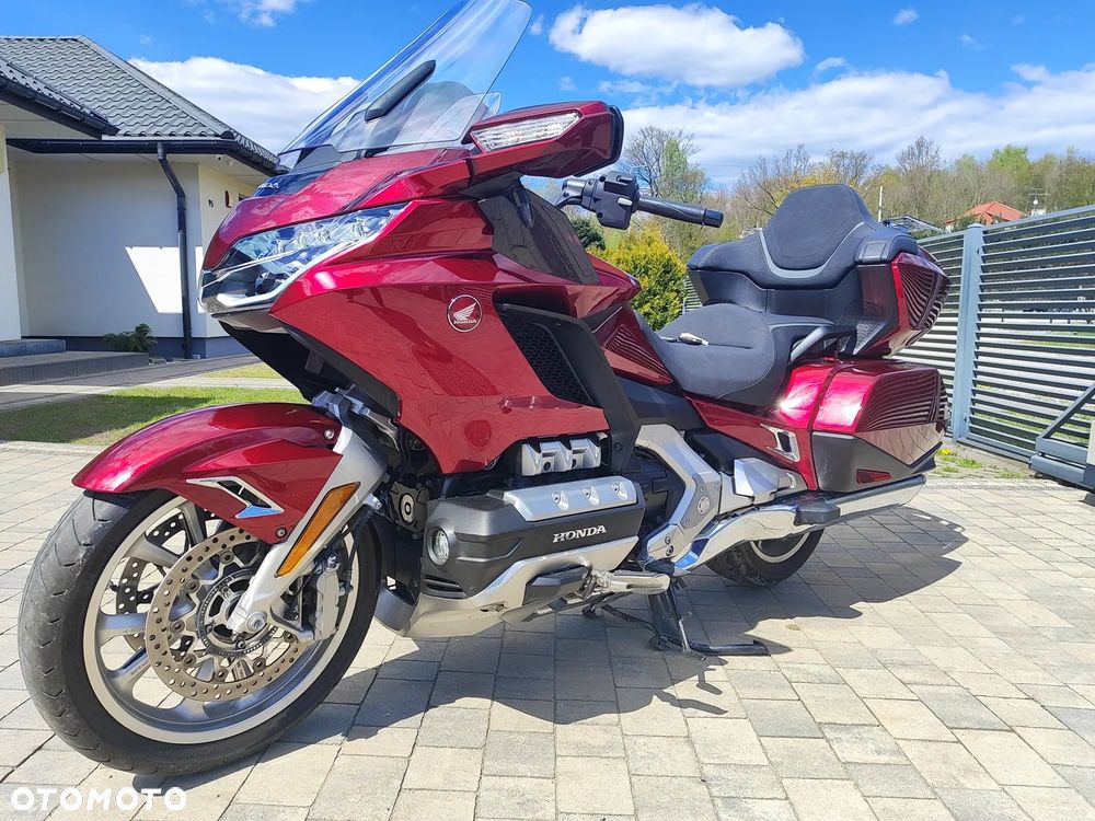 Honda GL - 12