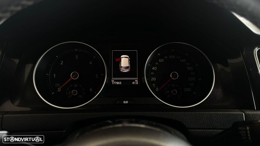 VW Golf 2.0 TDI GTD - 9