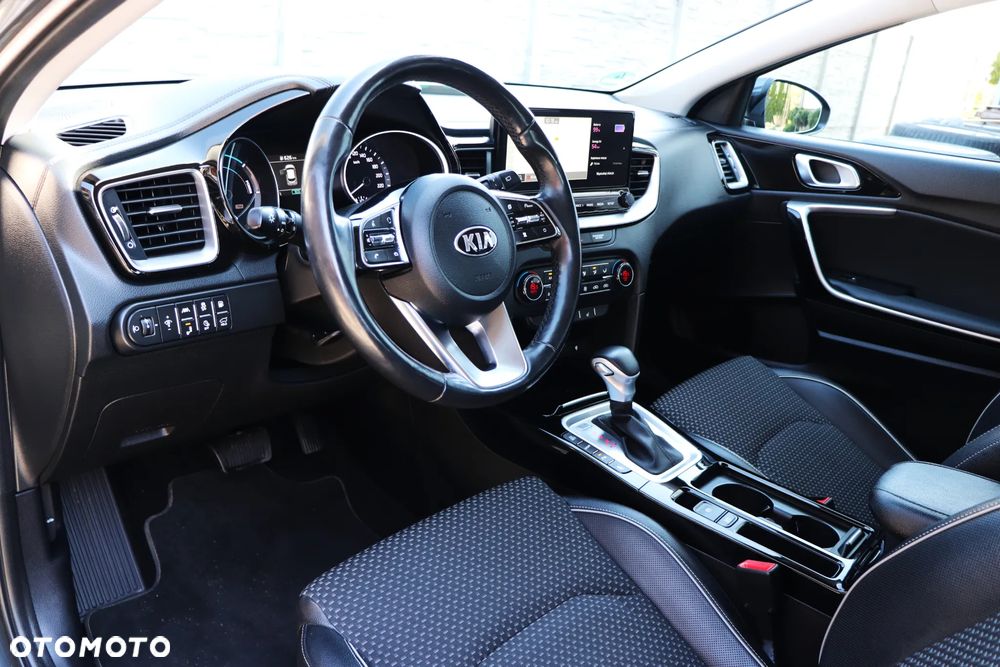 Kia XCeed 1.6 GDI DCT6 OPF PLATINUM - 18