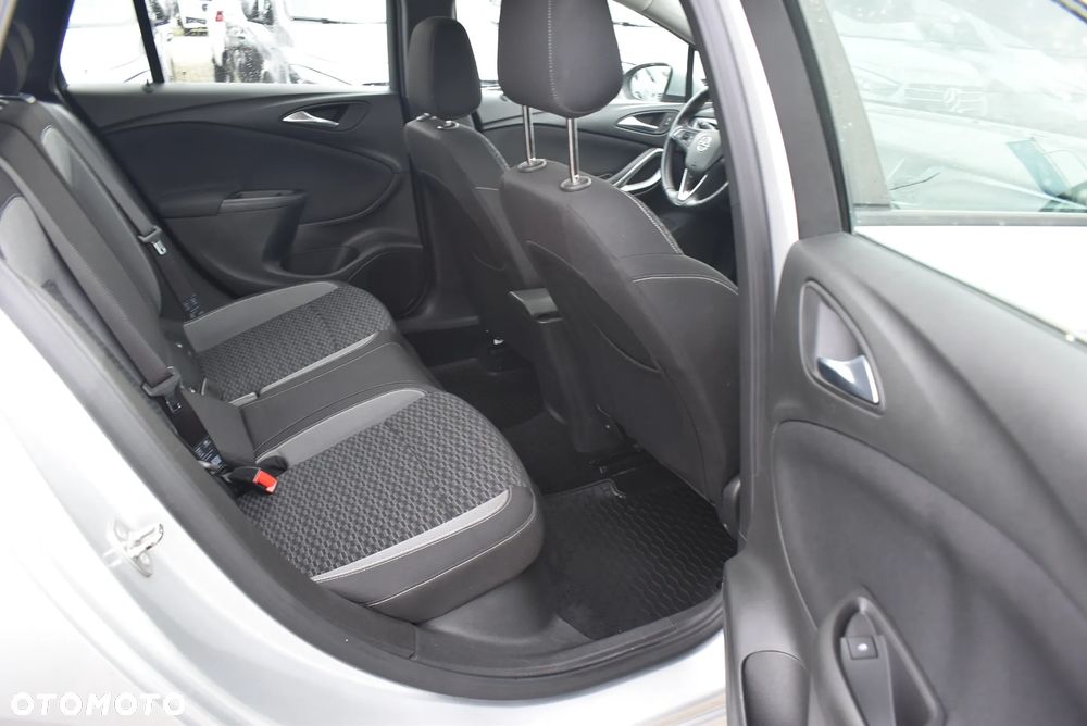 Opel Astra V 1.5 CDTI Edition S&S - 15