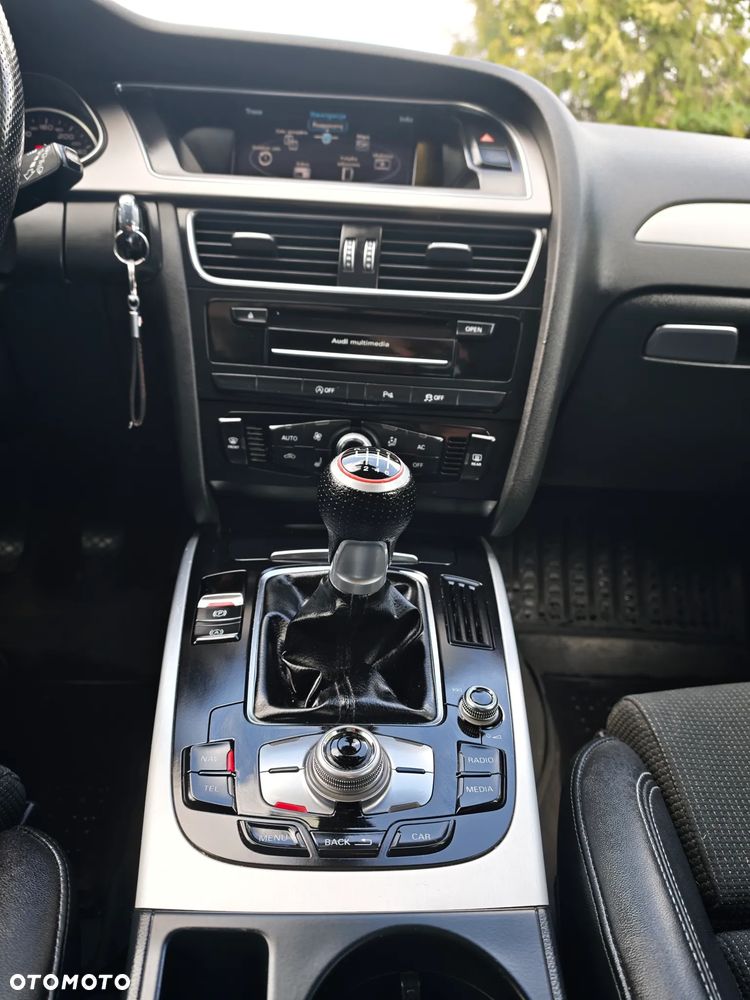 Audi A4 Avant 2.0 TDI - 10