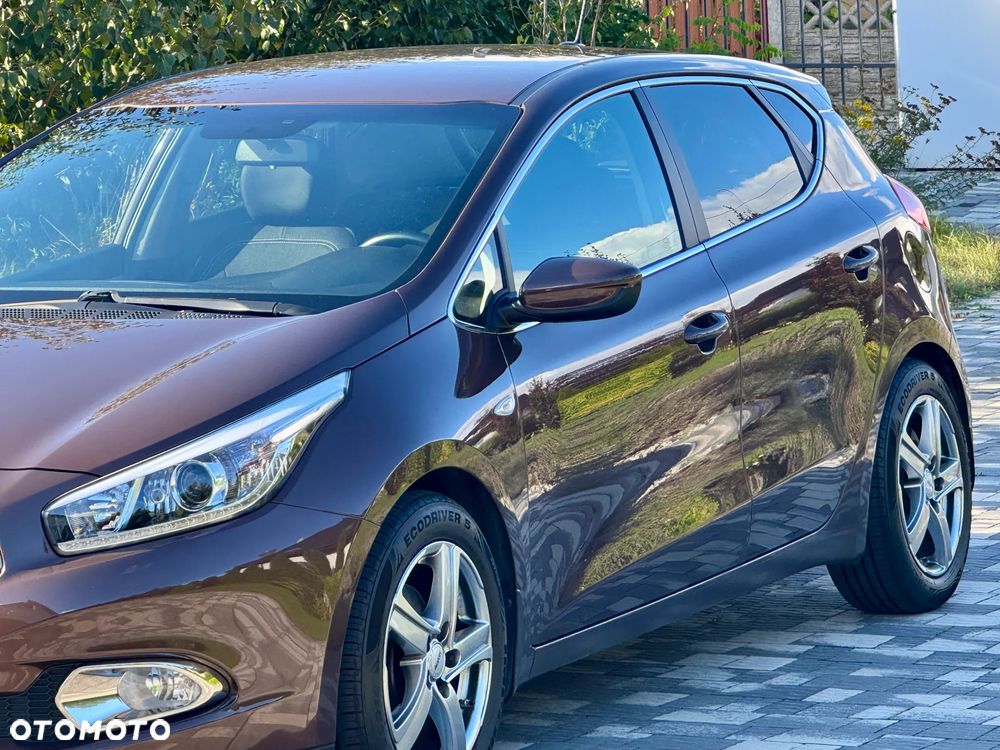 Kia Ceed Cee'd 1.6 GDI Business Line - 29