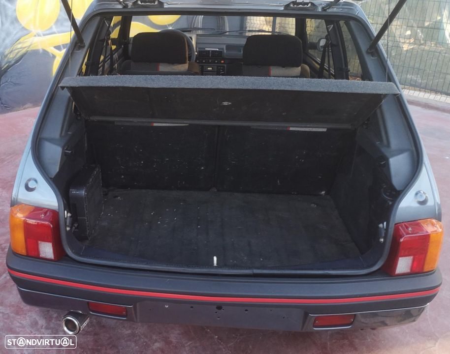 Peugeot 205 1.9 GTi - 10