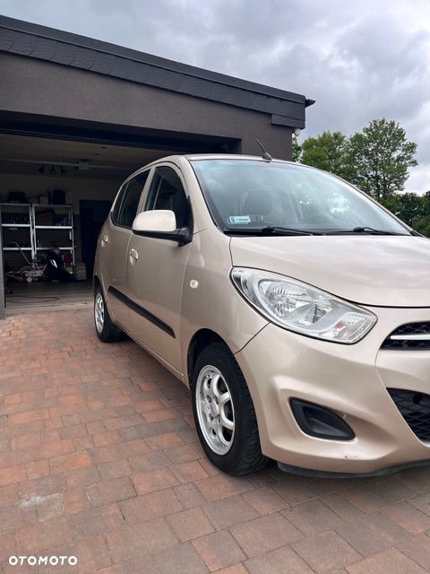 Hyundai I10 2011 photo 2
