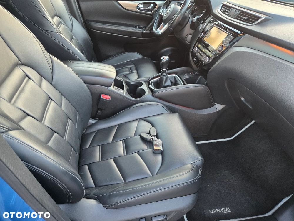 Nissan Qashqai 1.6 DIG-T Tekna+ - 29