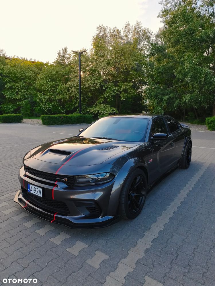 Dodge Charger 6.4 Scat Pack Widebody - 2