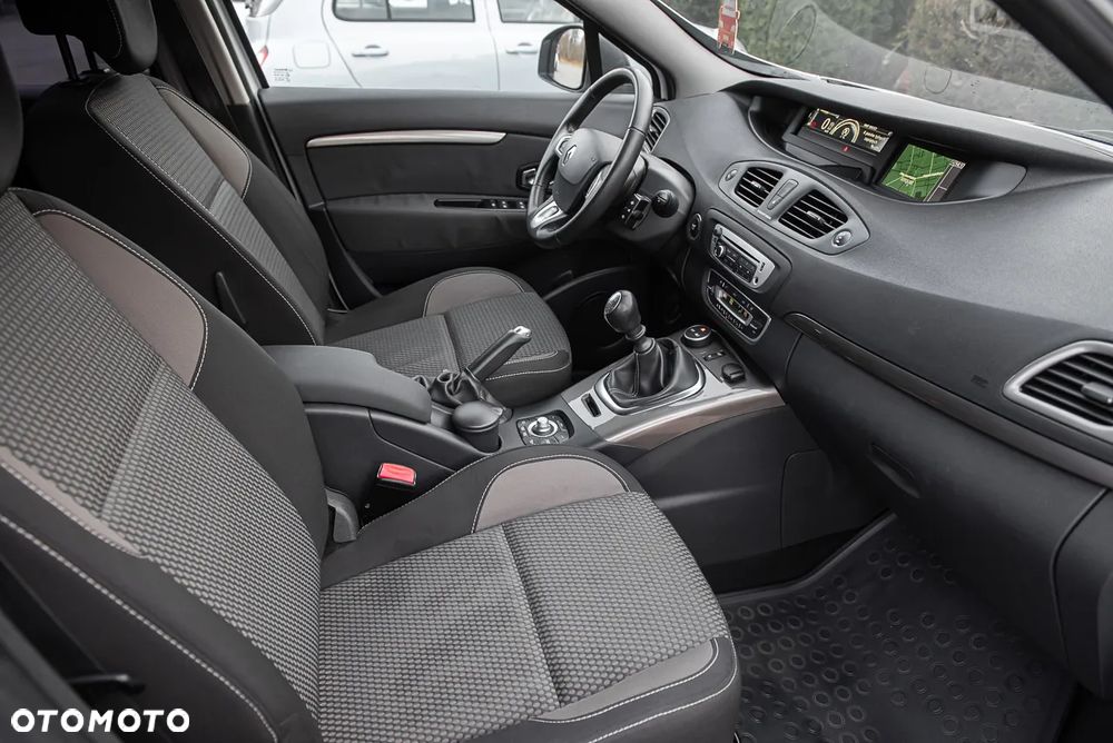 Renault Scenic 1.2 TCE Energy Bose - 30