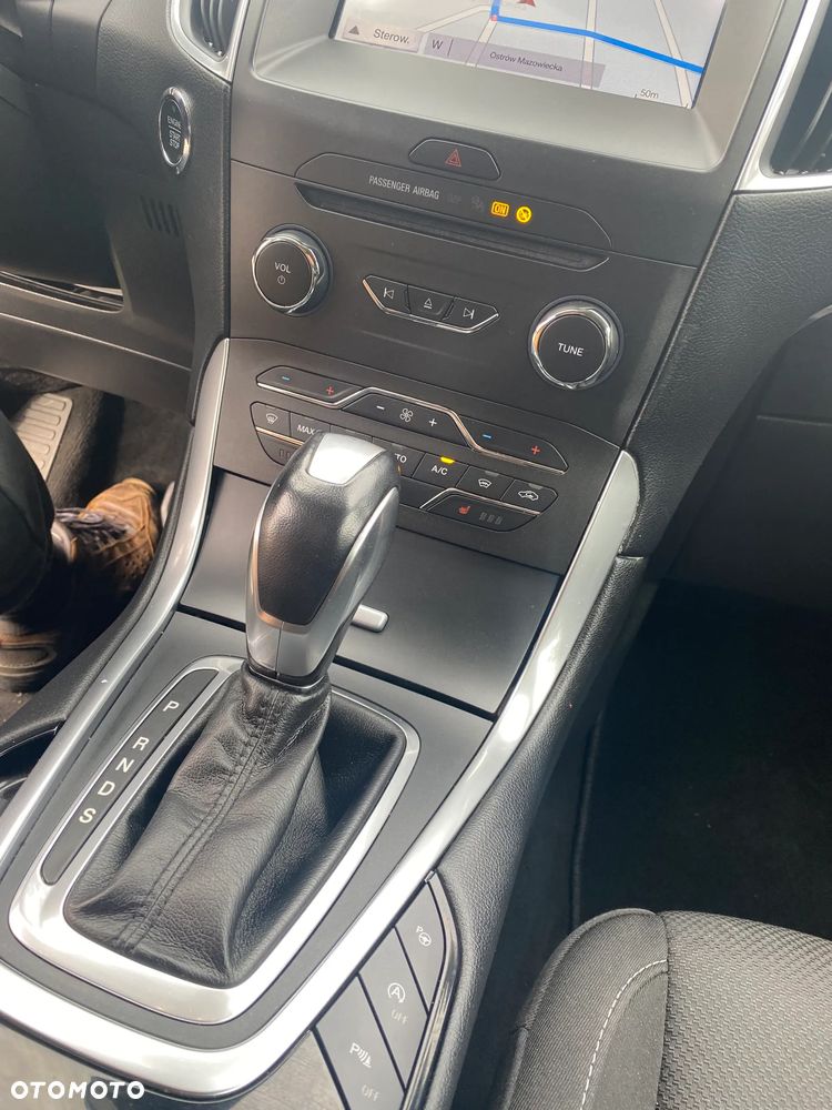 Ford S-Max 2.0 TDCi Titanium PowerShift - 22