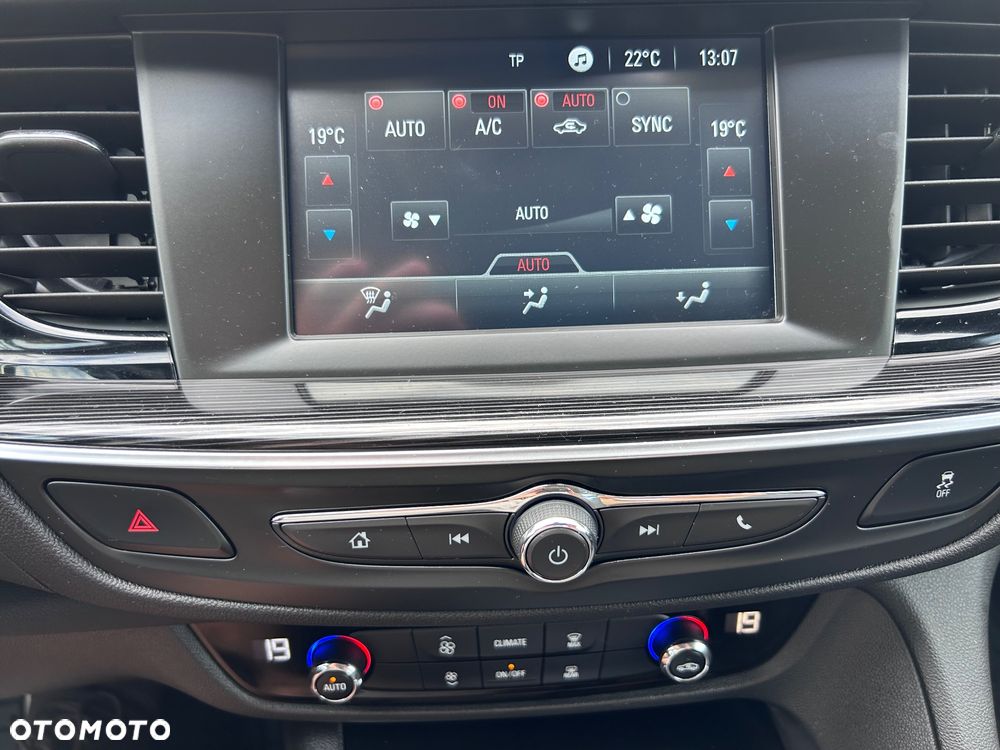 Opel Insignia 1.5 T Innovation S&S - 27
