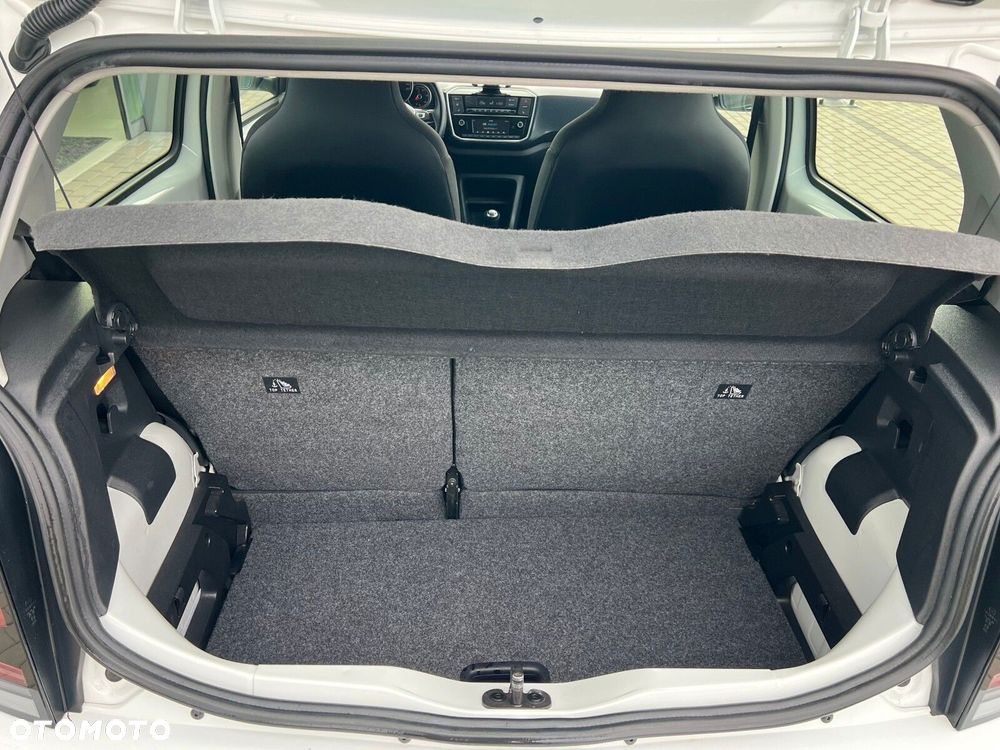 Volkswagen up! 1.0 move - 25
