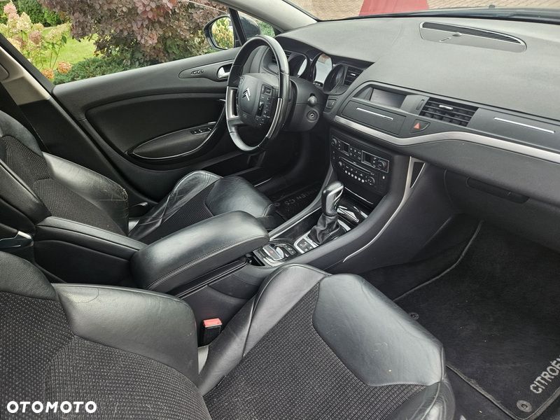 Citroën C5 2.7 HDi V6 Exclusive - 15