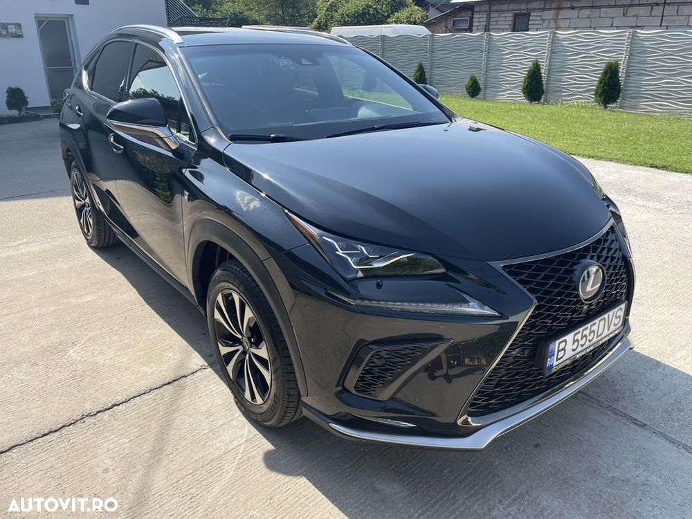 Lexus Seria NX - 1