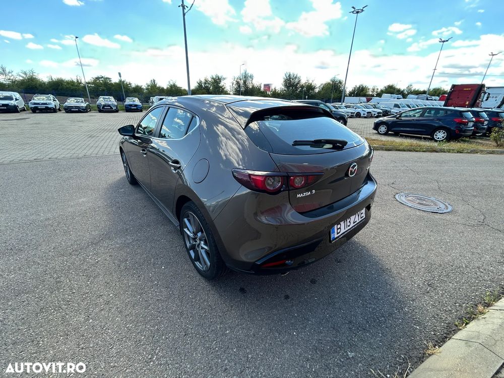 Mazda 3 - 3