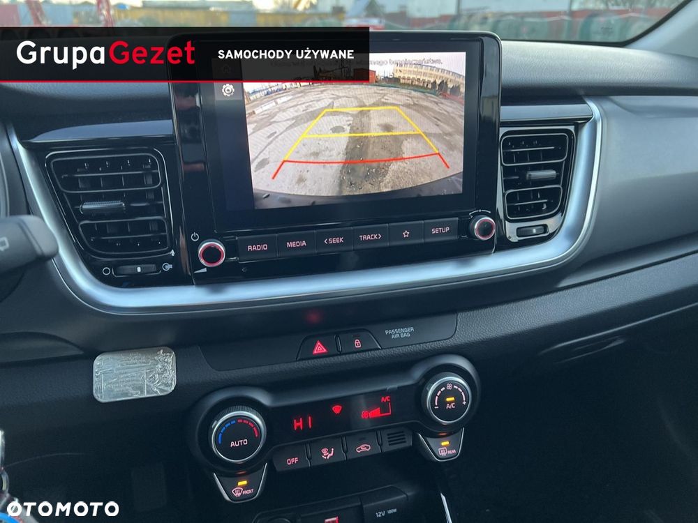 Kia Stonic 1.0 T-GDI MHEV L - 24