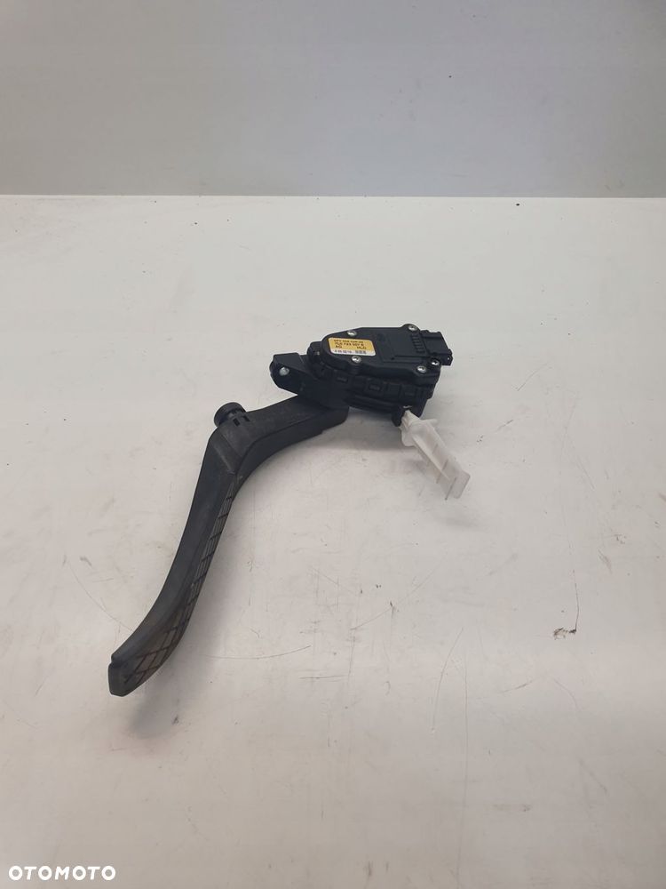 POTENCJOMETR PEDAŁU GAZU AUDI Q7 LIFT 7L0723507E - 1