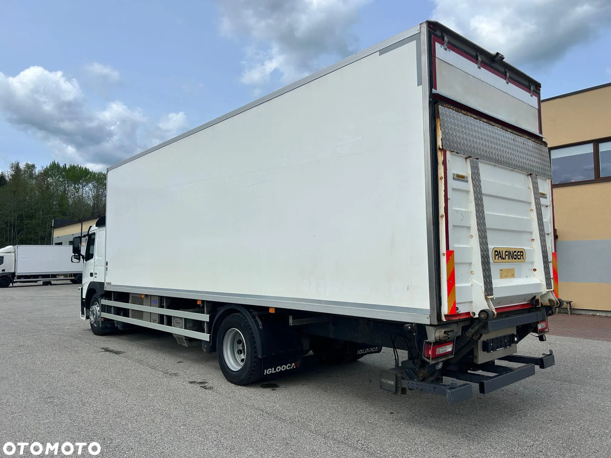 Volvo FM330 - 5