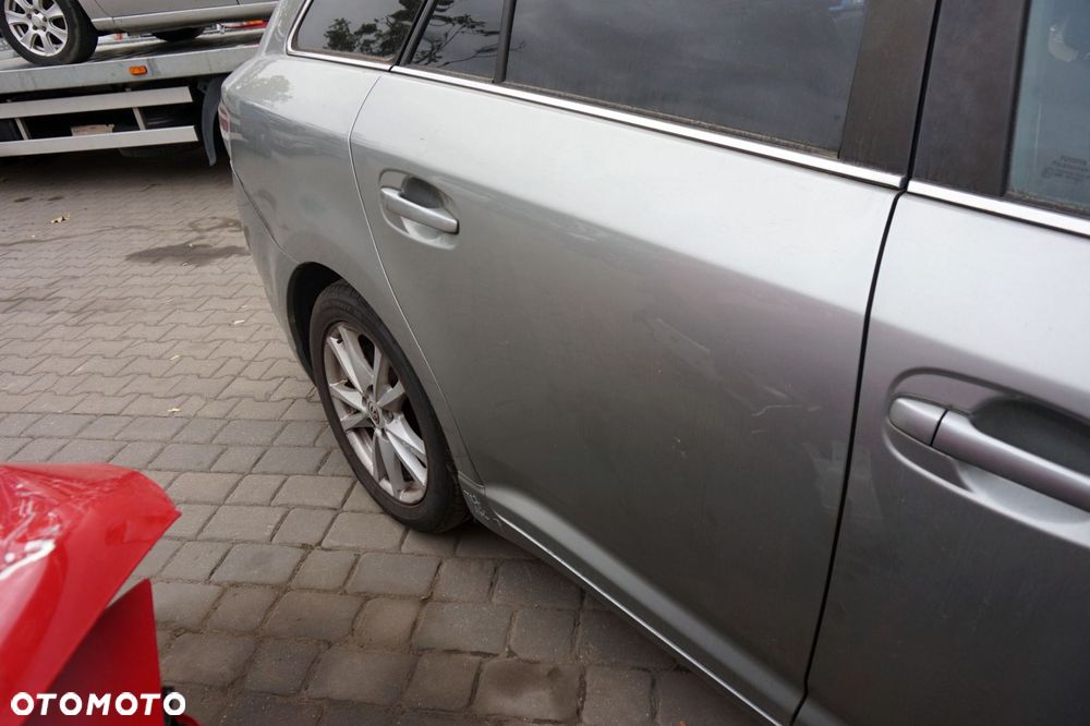 DRZWI TYLNE PRAWE AVENSIS III T27 PH1 KOMBI 1G6  SZARY TOYOTA 2009-2011 - 4