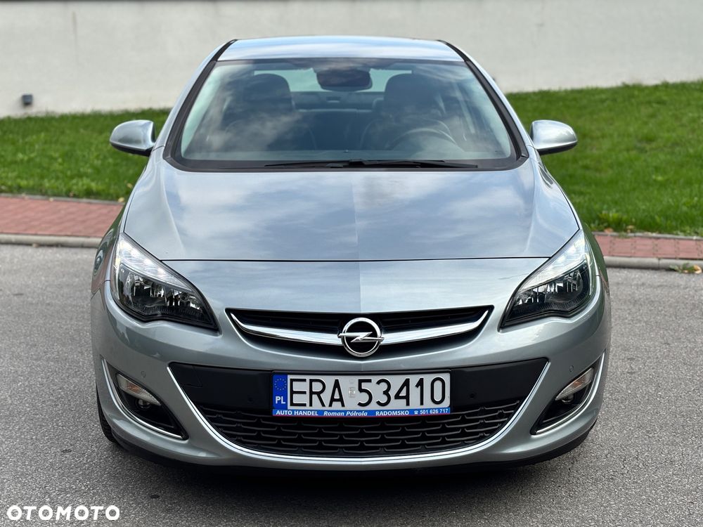 Opel Astra 1.4 ecoFLEX Cosmo - 4