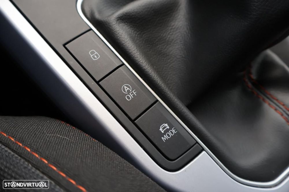 SEAT Arona 1.0 TSI FR - 25