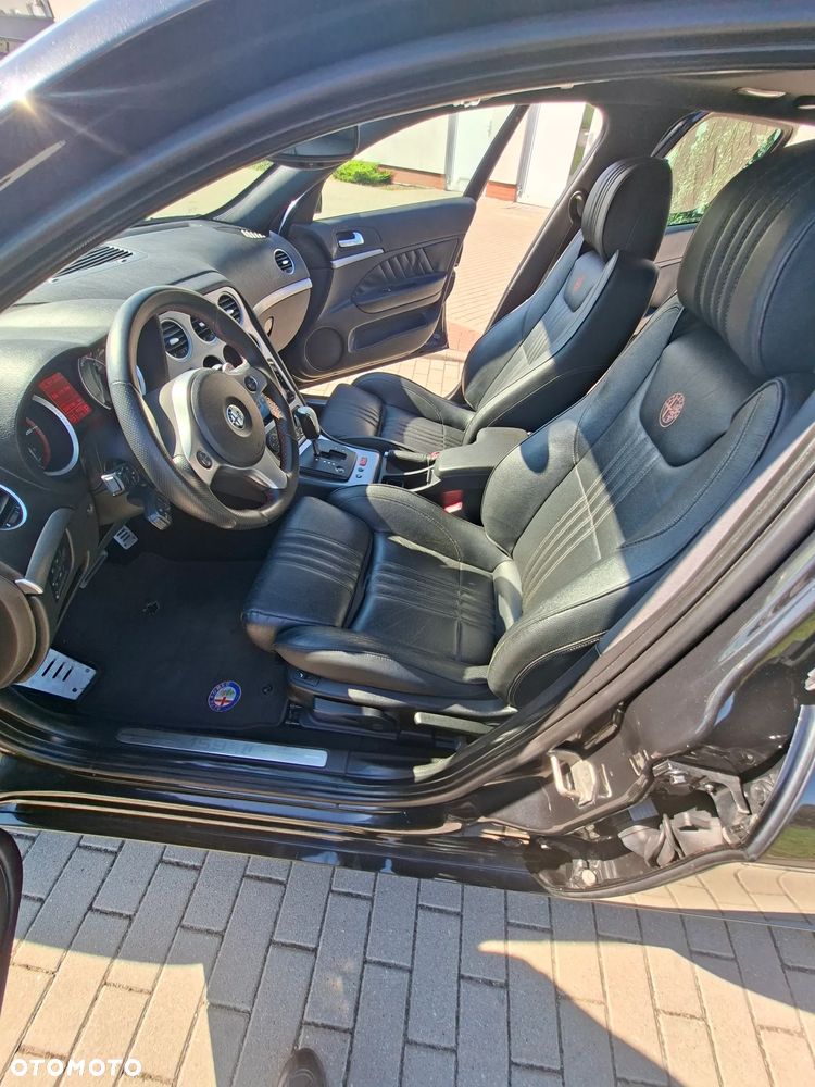 Alfa Romeo 159 2.4 JTDM 20V DPF Q-Tronic ti - 20