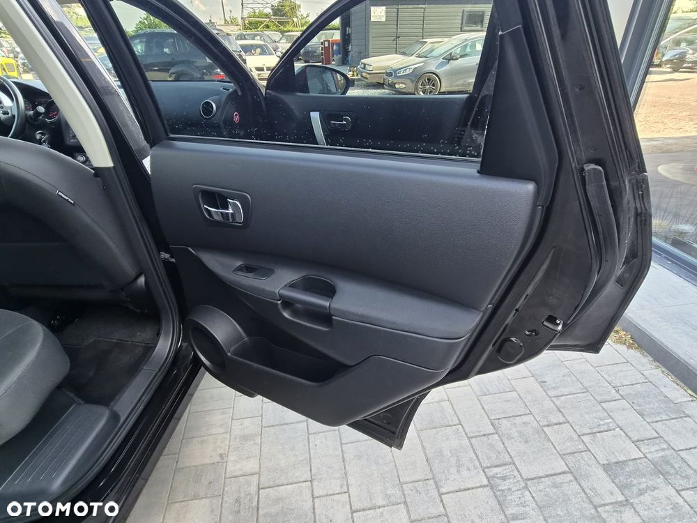Nissan Qashqai+2 - 26