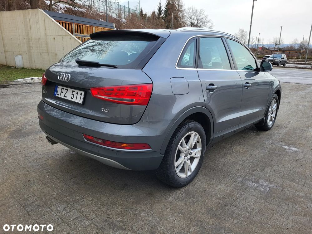 Audi Q3 2.0 TDI sport - 10