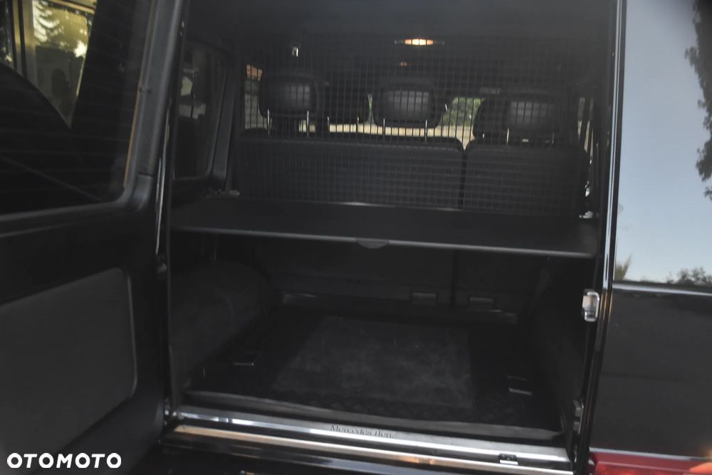Mercedes-Benz Klasa G 350 d - 19